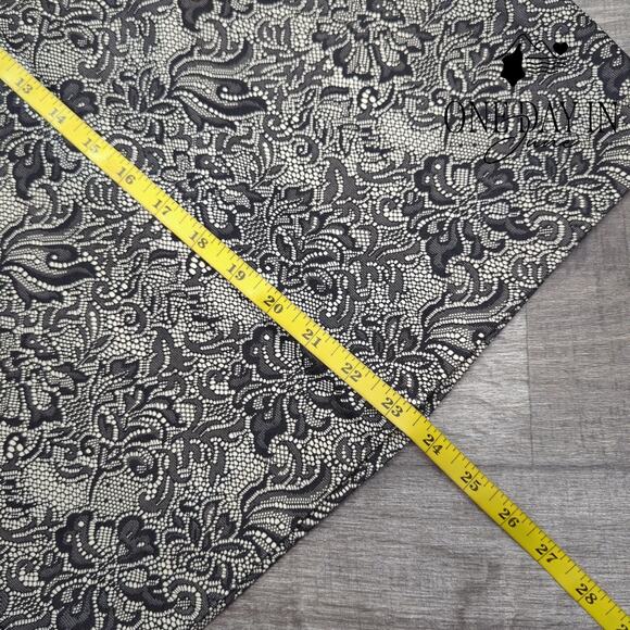 The Limited Pencil Skirt Size 6 - Picture 4 of 5